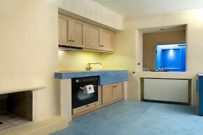 Voreina Gallery Suites