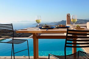 Voreina Gallery Suites