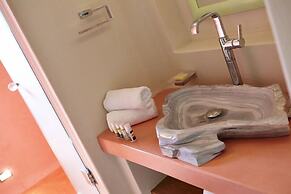 Voreina Gallery Suites