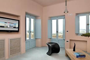 Voreina Gallery Suites