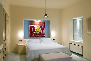 Voreina Gallery Suites