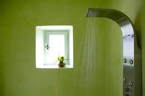 Voreina Gallery Suites