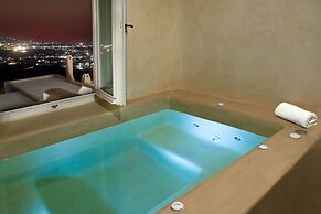 Voreina Gallery Suites