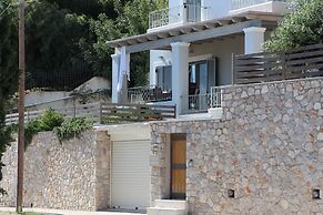 Porto Heli Villas & Studios