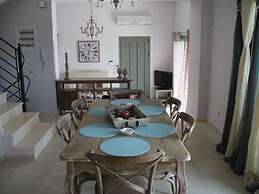 Porto Heli Villas & Studios