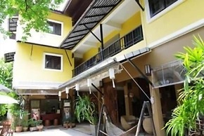 Thapae Boutique House