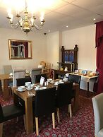 Fitzwilliam Arms Hotel