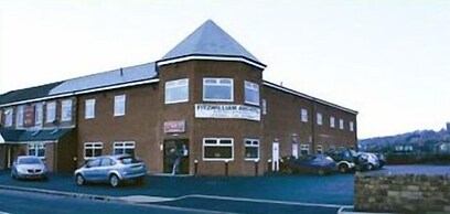 Fitzwilliam Arms Hotel