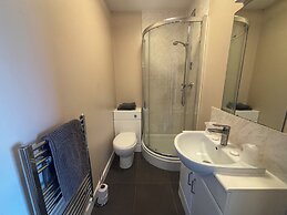 Fitzwilliam Arms Hotel