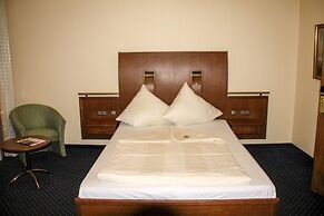 Victoria Hotel