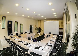 Victoria Hotel