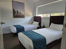 Quarterdecks Retreat