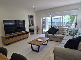 Quarterdecks Retreat