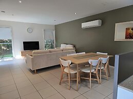 Quarterdecks Retreat