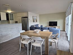 Quarterdecks Retreat
