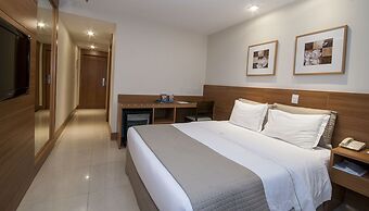 Américas Granada Hotel