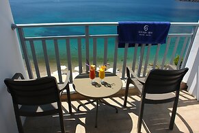 Golden View Beach Hotel