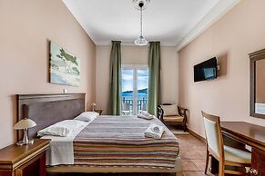 Golden View Beach Hotel