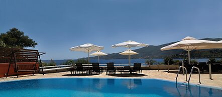 Golden View Beach Hotel