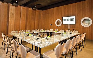 Dream Downtown, by Hyatt