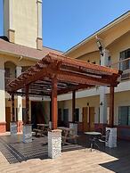 Days Inn by Wyndham Humble/Houston Intercontinental Airport