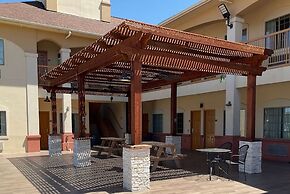 Days Inn by Wyndham Humble/Houston Intercontinental Airport