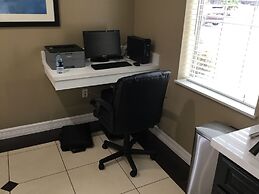 Days Inn by Wyndham Humble/Houston Intercontinental Airport