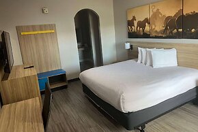 Days Inn by Wyndham Humble/Houston Intercontinental Airport