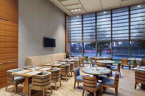 Hampton by Hilton Bursa