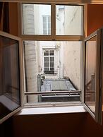 Hotel Saint Honore 85