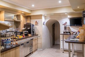 Hotel Saint Honore 85