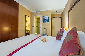 Hotel Saint Honore 85