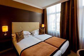 Hotel Saint Honore 85