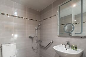 Hotel Saint Honore 85