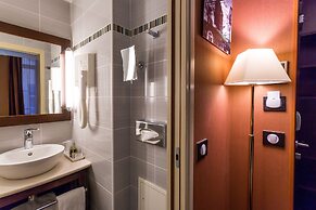 Hotel Saint Honore 85