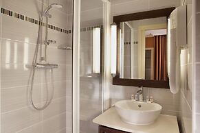 Hotel Saint Honore 85