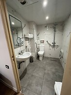 Hotel Saint Honore 85