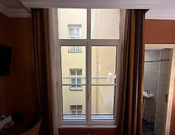 Hotel Saint Honore 85