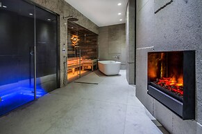 Luxury Spa & Wellness Hotel Prezident