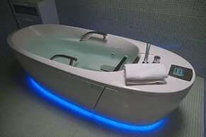 Luxury Spa & Wellness Hotel Prezident