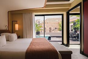 Five Seas by Inwood Hotels