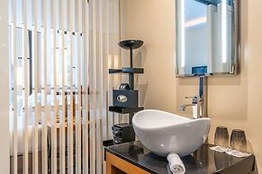 Five Seas by Inwood Hotels