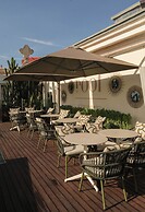 Five Seas by Inwood Hotels