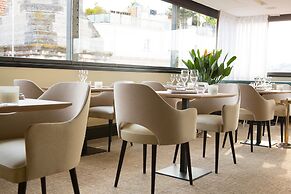 Five Seas by Inwood Hotels