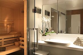 Five Seas by Inwood Hotels