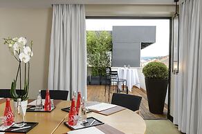 Five Seas by Inwood Hotels