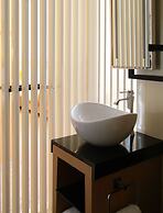 Five Seas by Inwood Hotels