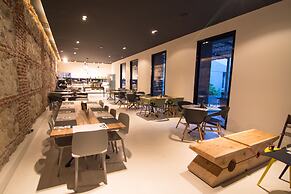 Petit Palace Santa Bárbara