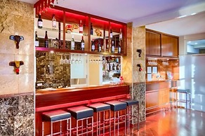 Country Comfort Amity Motel