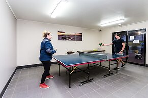 Country Comfort Amity Motel